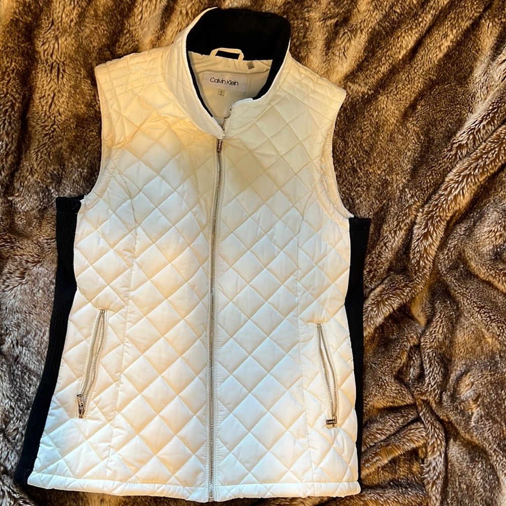 Calvin Klein white vest size M